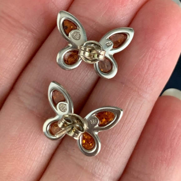 Genuine Baltic Amber Butterfly 🦋 Earrings - Picture 4 of 7